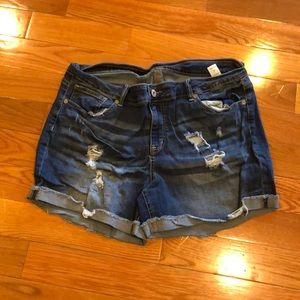 Maurices plus shorts sz 20